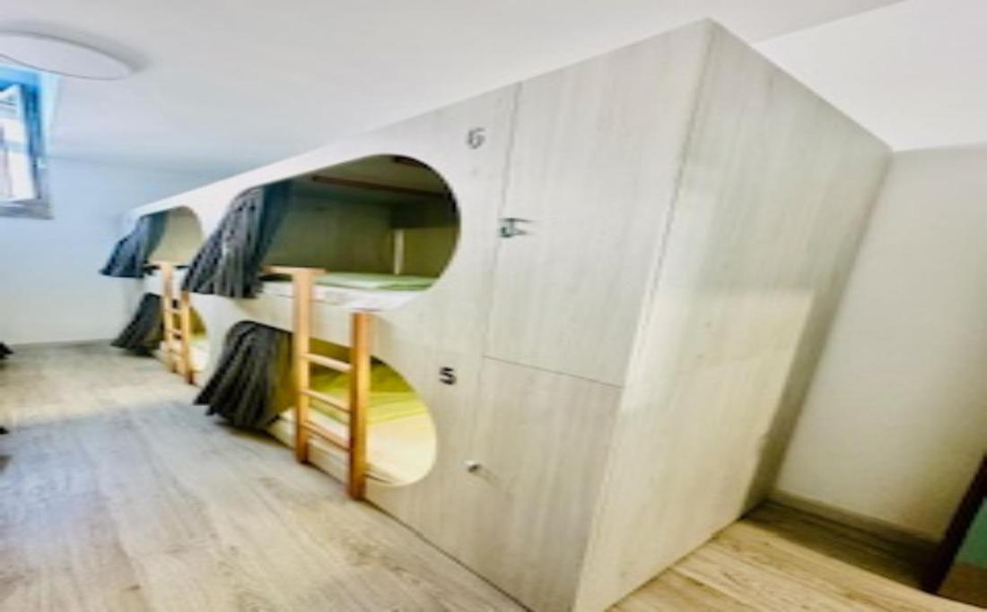 Fantasy Hostel Порто Екстериор снимка